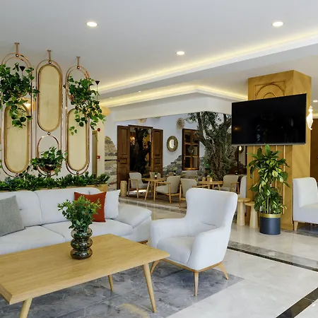 Gulluk Elegance فندق *